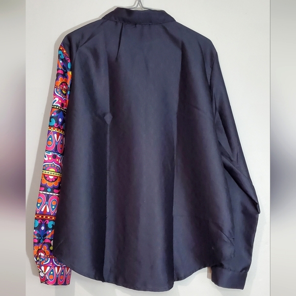 Sugar skull 💀 colorful button down top - Picture 2 of 4